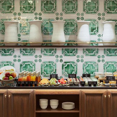 H10 Madison 4* Sup Hotel Barcelona Bagian luar foto