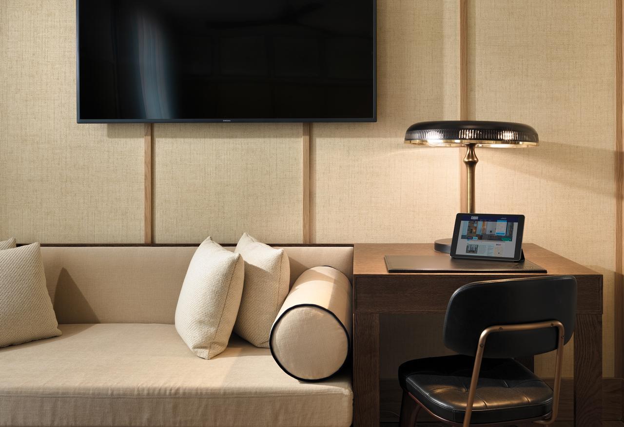 H10 Madison 4* Sup Hotel Barcelona Bagian luar foto