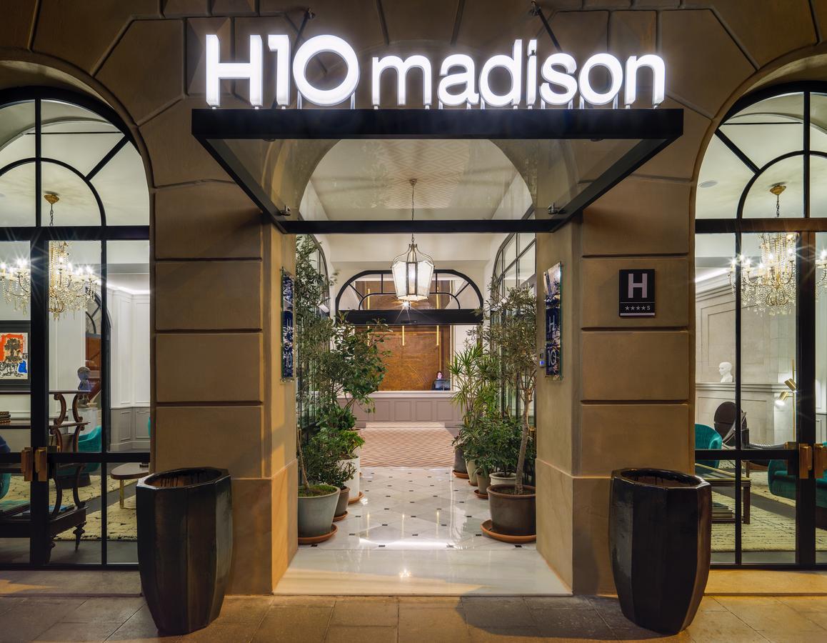 H10 Madison 4* Sup Hotel Barcelona Bagian luar foto